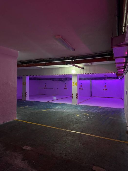 Отдавам под наем 2 подземни паркоместа, гр.Варна ул. Хан Аспарух, №8