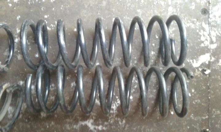 Продам запчасти БМВ е32 м30 двигатель