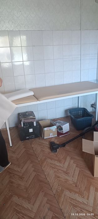 Продам Кушетки б/у