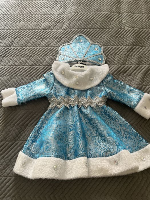 Продам детские платья