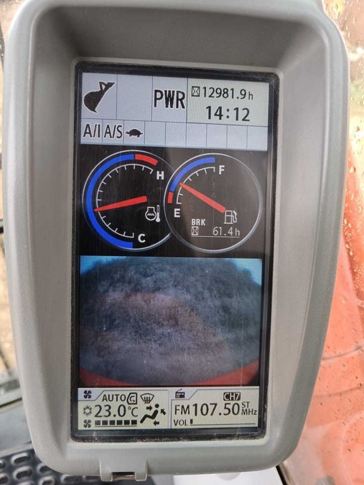 VAND excavator pe senile Hitachi ZX250LC