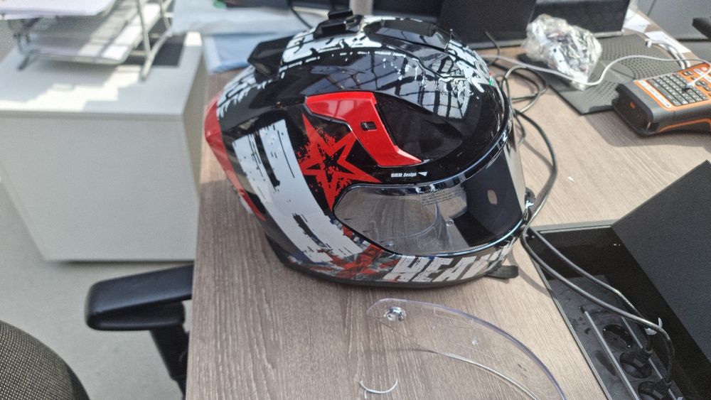 Casca NOS NS 10 design