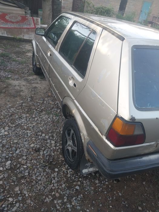 Продам гольф 2 на полном ходу