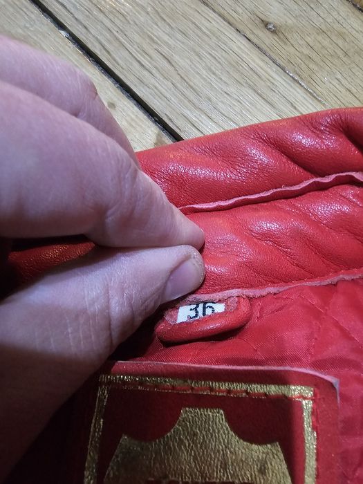 Vând geaca moto dama