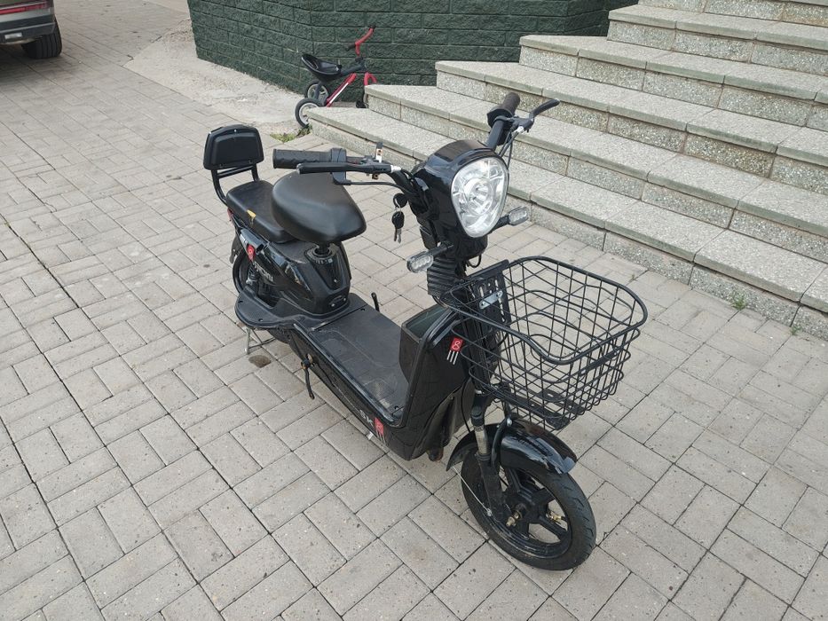 Велоскутер продается