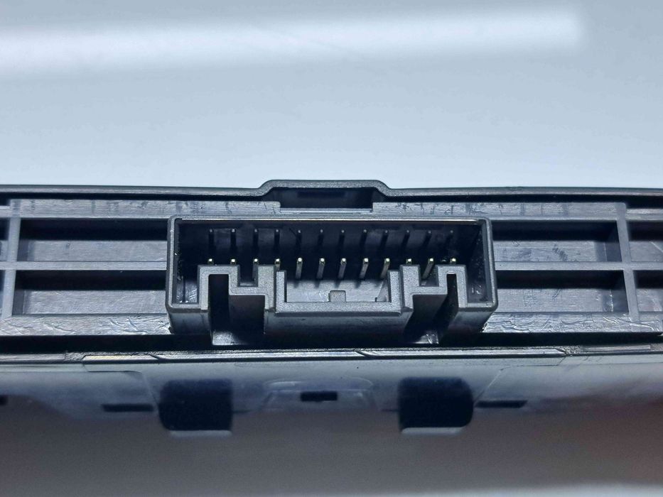 Butoane comenzi consola centrala Volkswagen Passat B8 Variant (3G5) [