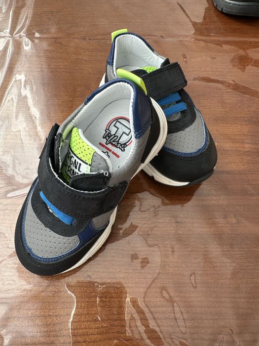 Красовки и ботинки Детская обувь