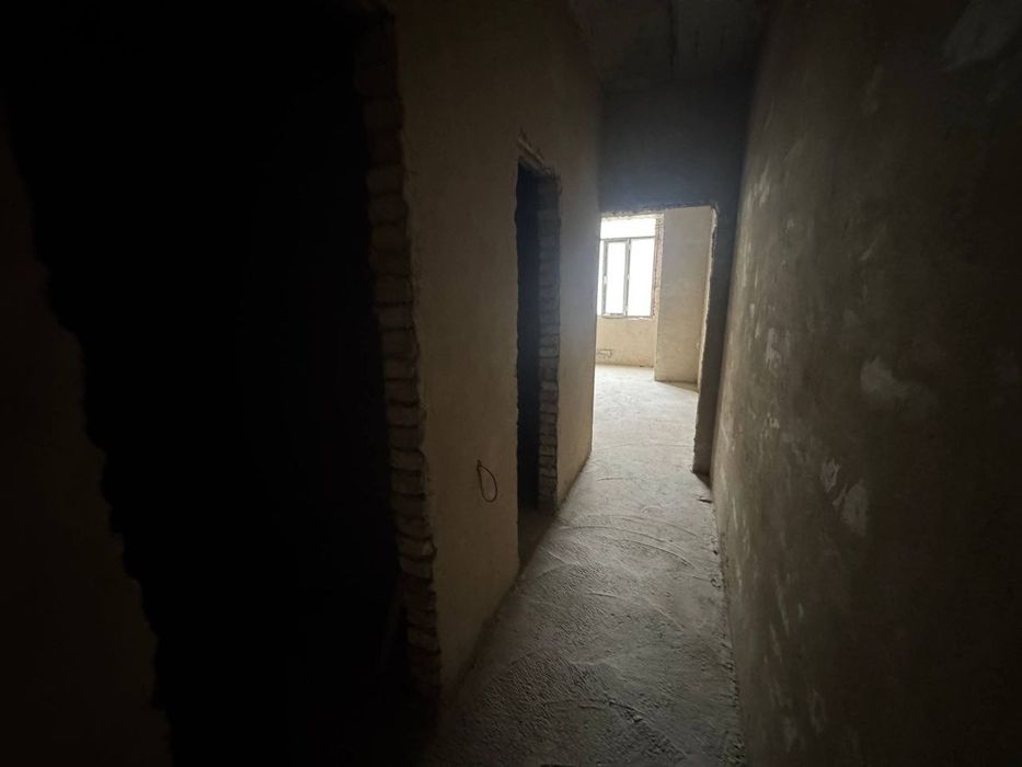 Maslazavod tomonda 2 xonali korobka sotiladi