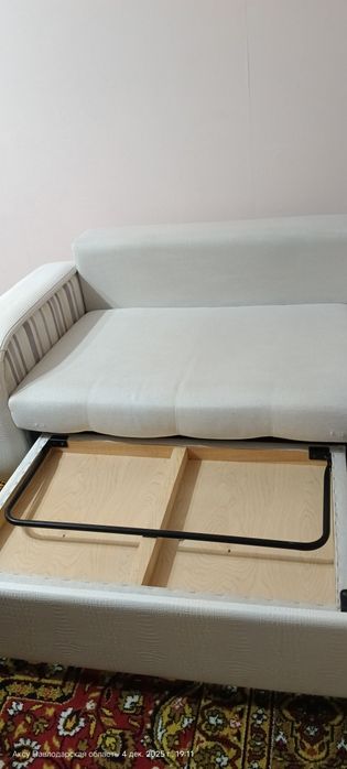 Продам      диван