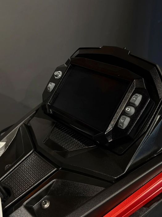 Snowmobil Polaris RMK 9R PRO 155 3.25 , 165 3.25  
Modele 2025,  Noi Disponibile 
Factură externă fără TVA 16400 €
Livrare inclus .
0744 530 709
