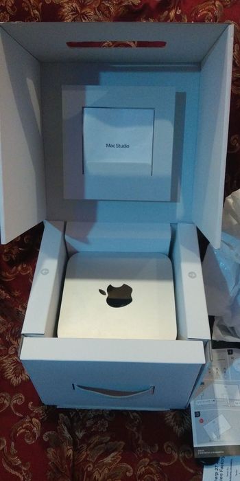 Apple Mac Studio M2 Max 32/512GB