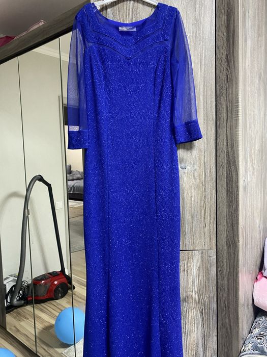 Нарядное Вечернее платье