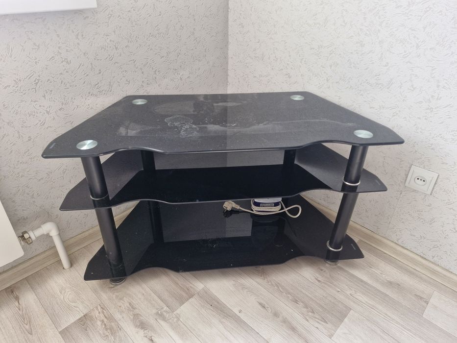 Тумба под телевизор