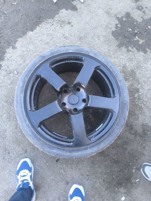 Диски Крузак Лексус на 22