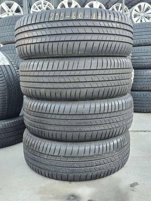 4 Броя 205/60/16 Bridgestone 7mm КАТО НОВИ