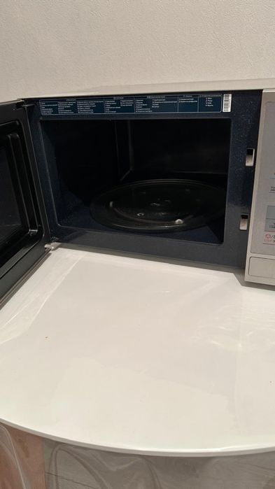 Продам микроволновку Самсунг