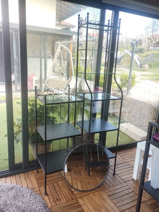 Комплект етажерки и огледало от Икеа