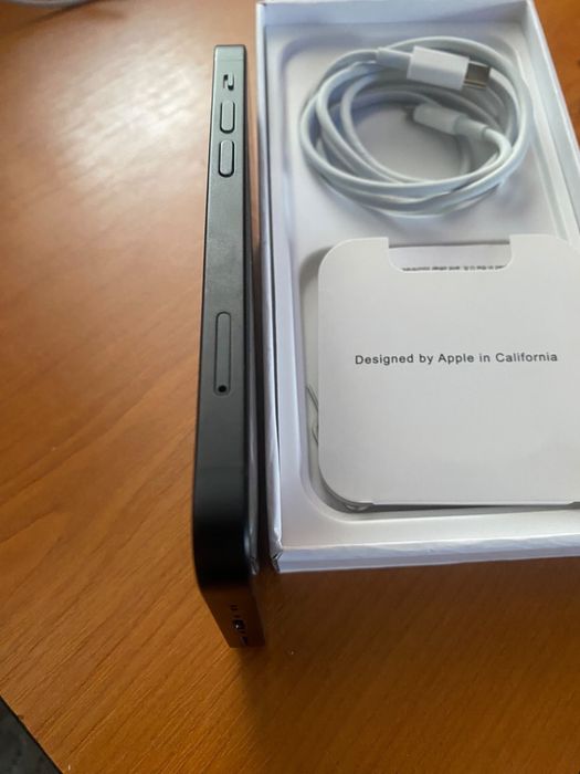 Vand , iPhone 13 Mini , black , 5G , 128 Gb , ca nou ,10/10 , fullbox.