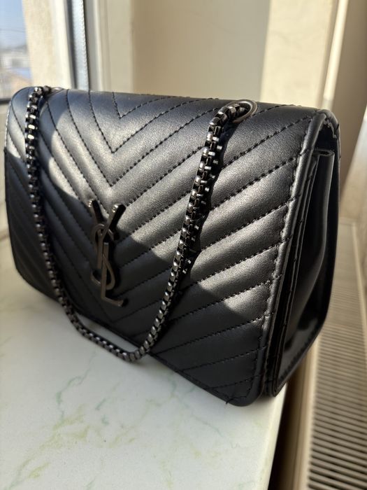 Geanta Yves Saint Laurent