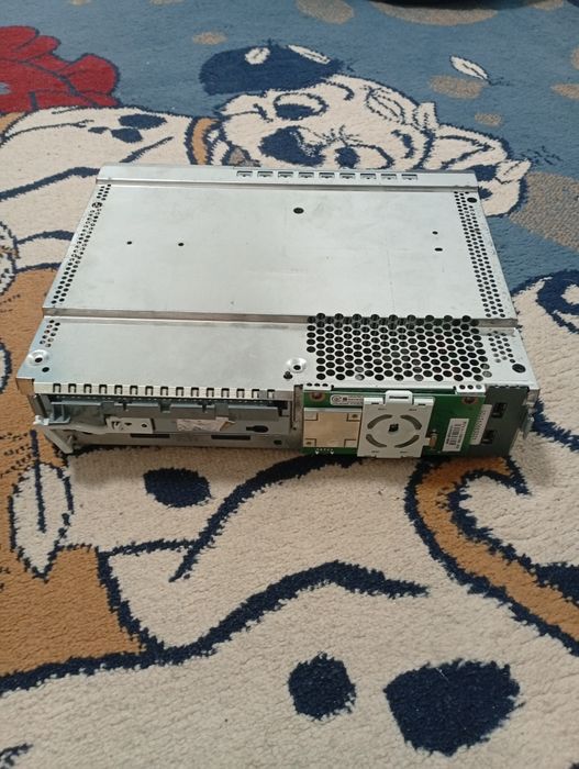 Продам Xbox 360 без пластика торг уместин