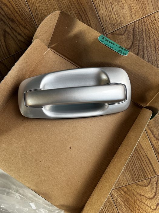 Запчасти по мелочи приора