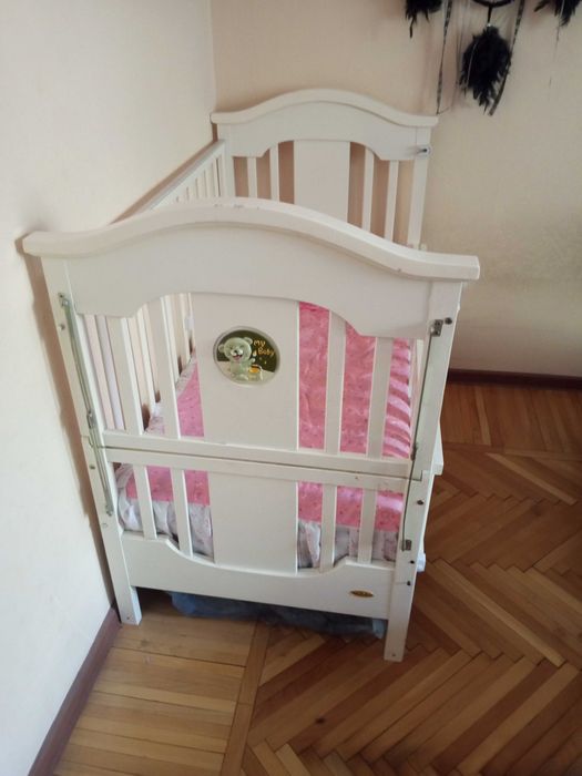 Кроватка с люлькой
