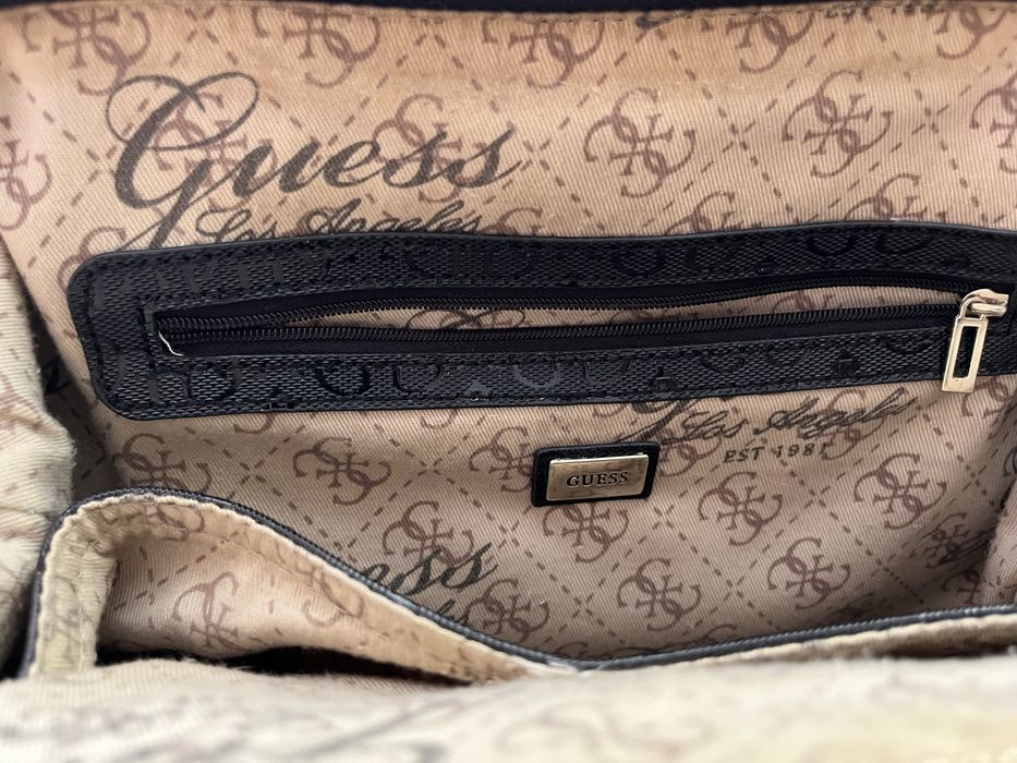Guess черна чанта