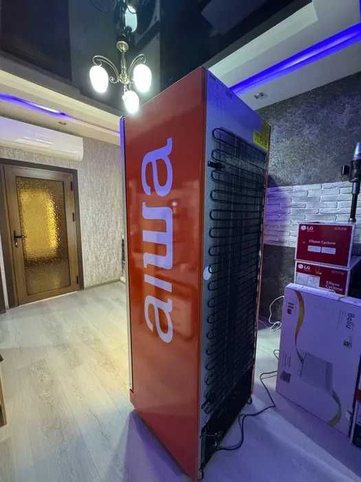 Витринный холодильник AIWA LC-520 (520 л) Для вашего бизнеса.