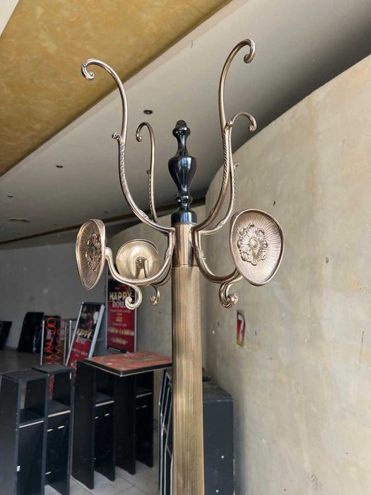 Cuier pom Baroc,lemn/bronz masiv!