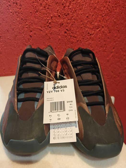 Yeezy 700 V 3 Original