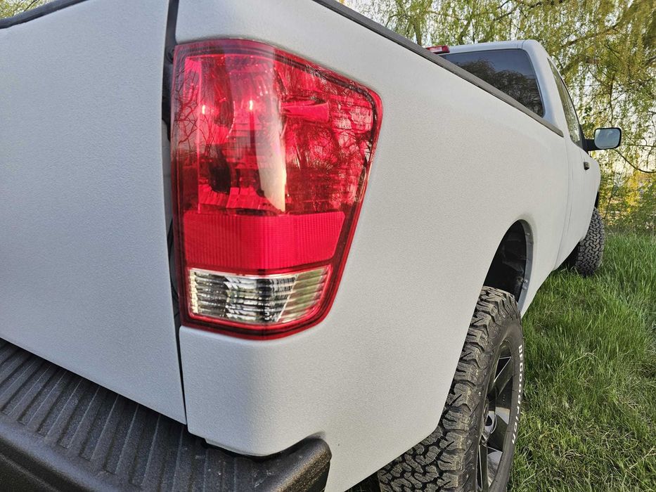 Nissan Titan 2008 5.6L V8 Benzină – Automată | Unicat