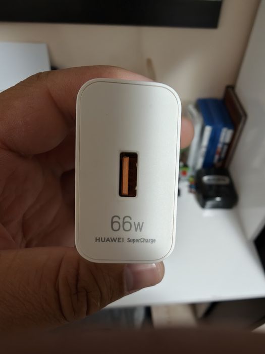 Зарядно за телефон Huawei 40w ,66w