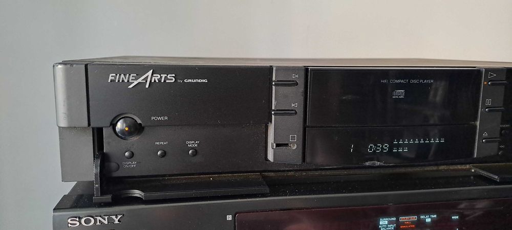 Radio Grundig FineArts Tuner T1 – CD 11 Player – Functionale – Pret Pachet radio + CD 200 lei