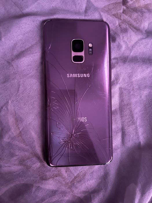 Самсунг s9 64гб