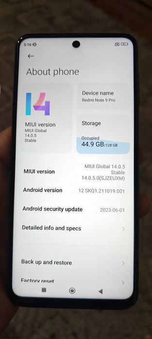 Redmi note 9 pro impecabil.
