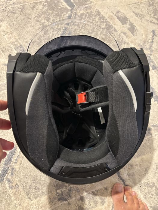 Casca HJC I 30  aproape noua, ochelari de soare tratati antiaburire