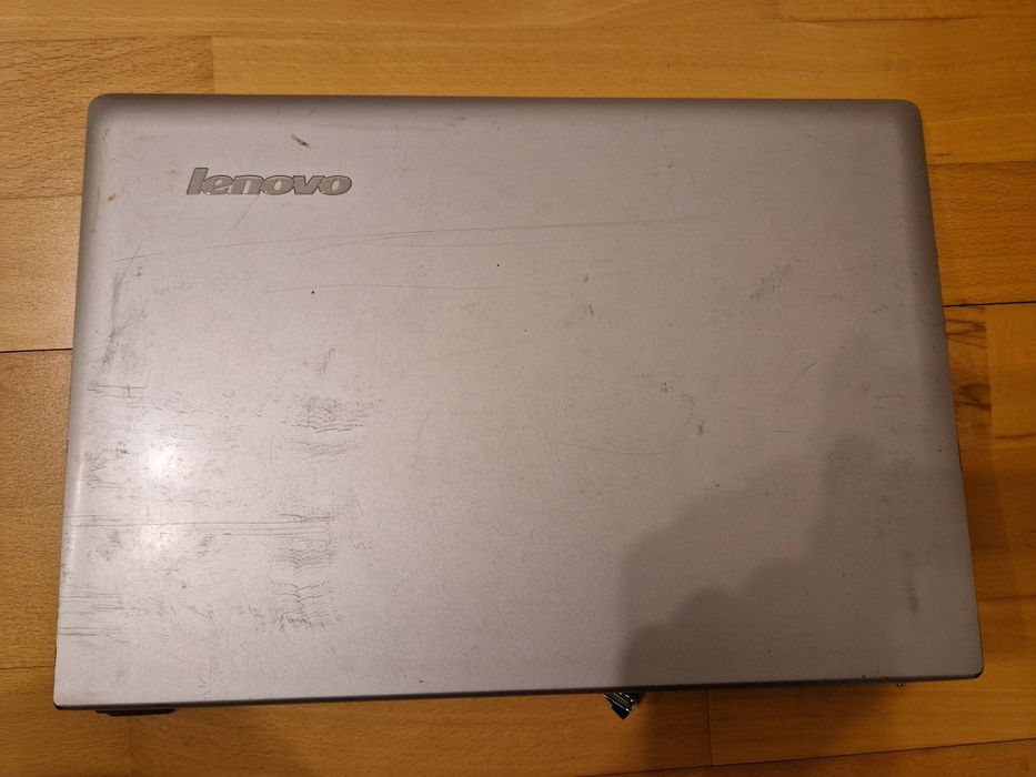Vand display Lenovo Z50-70