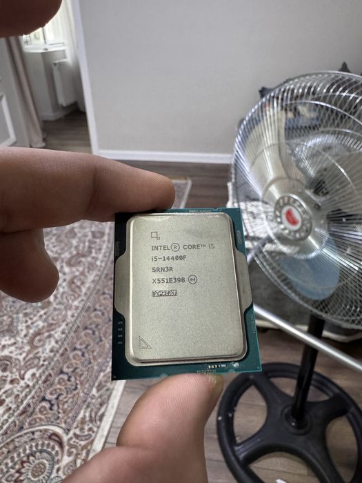 Intel core i5-14400F