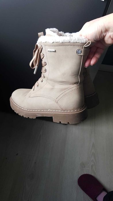 Vand ghetute bocanci de dama