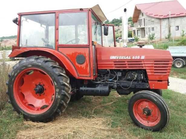 Parbriz geam luneta tractor U650 (Universal 651)