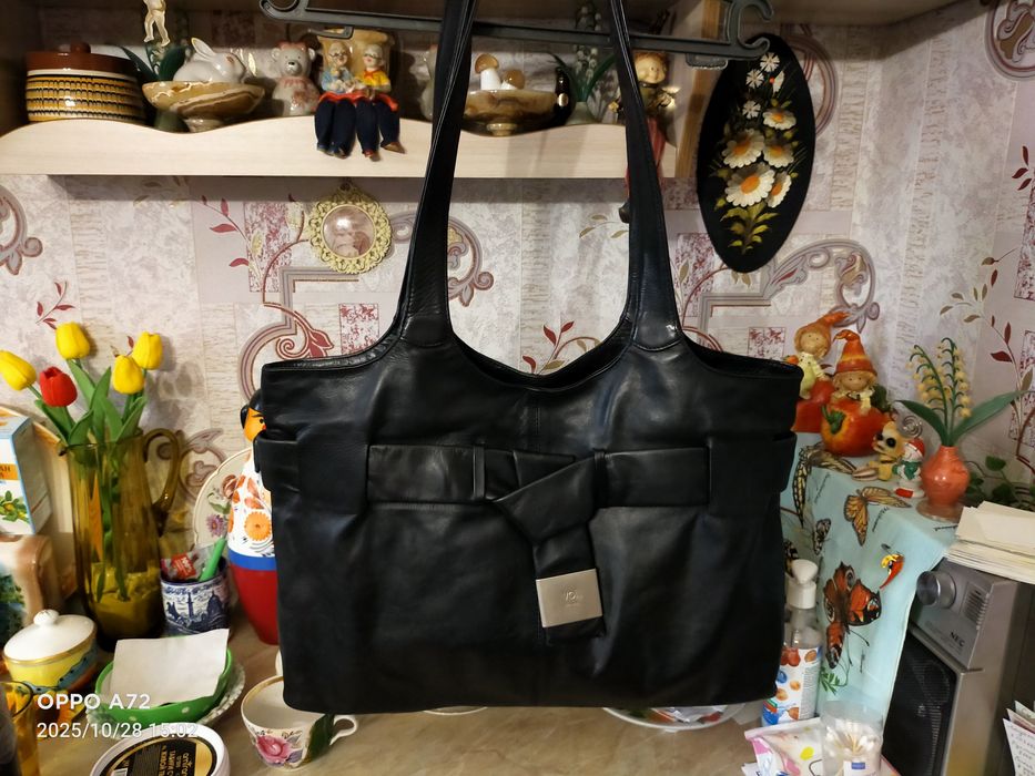 Кожаные , натуральные сумки.