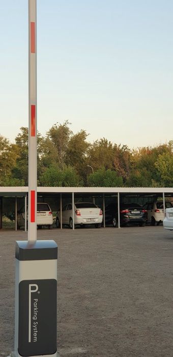 Шлагбаум для автостоянок