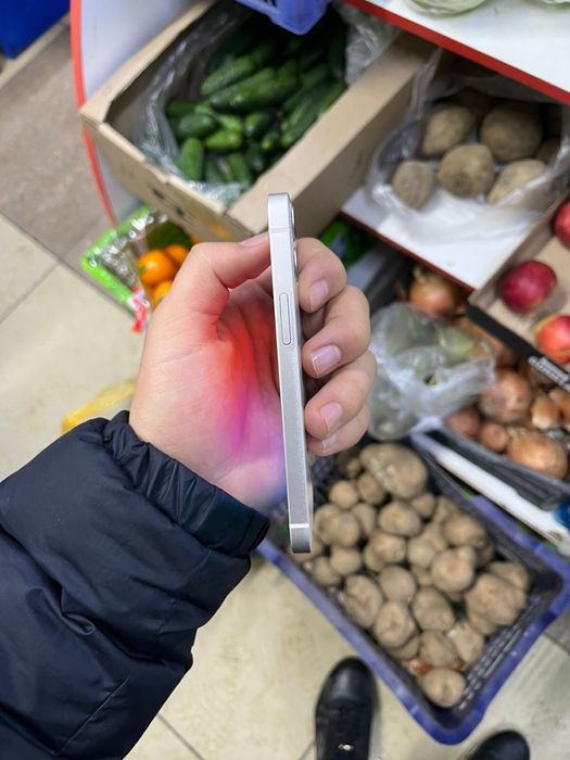 Продам айфон 12 мири