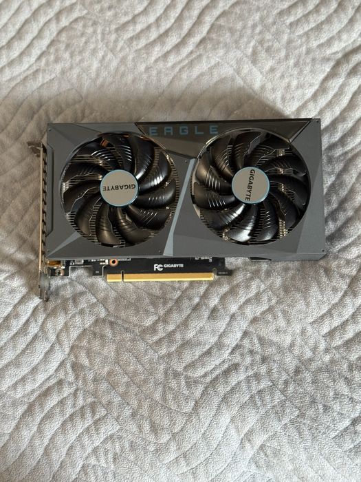 RTX 3050 gigadyte eagle geforce 8 gb