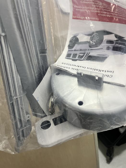 Детская машина мерседес