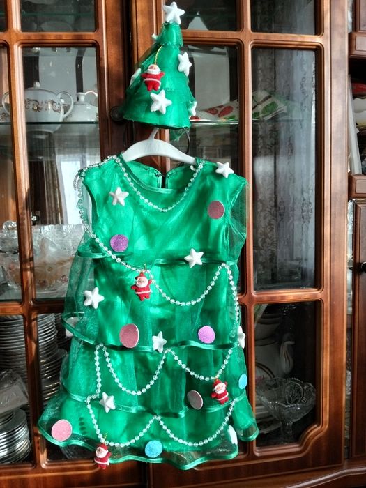 Продам платье Ëлочка