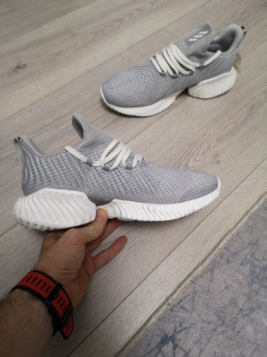 Adidasi alergare Adidas