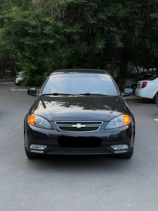 •Lacetti 1.8 2012