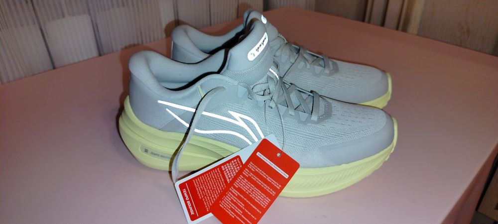 Кроссовки LiNing 38 размер 24 см стопа