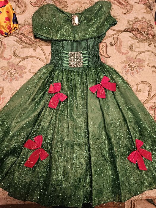 Костюмы новогодние